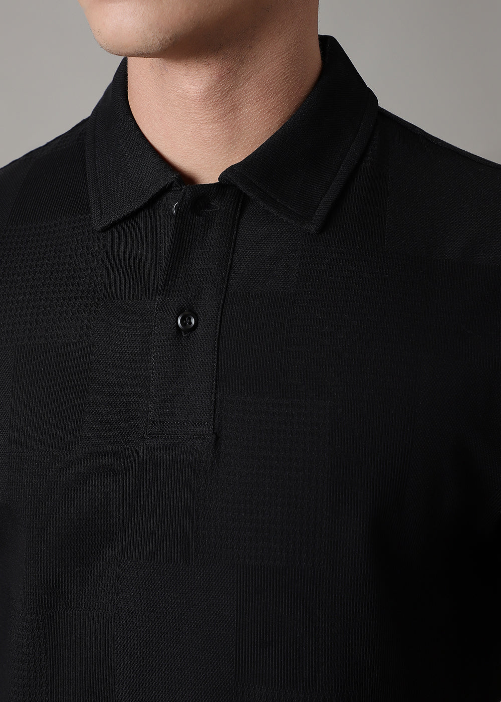 Textured Weave Black Plain Polo T-shirt - Image 2